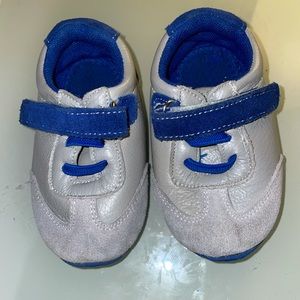 BABY SHOES
